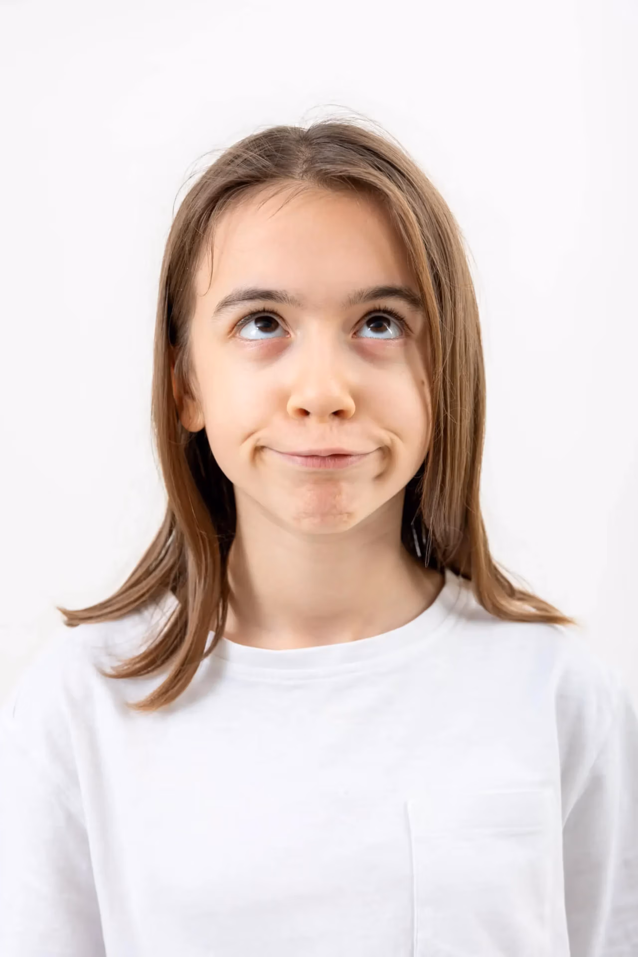 Mädchen macht Grimassen